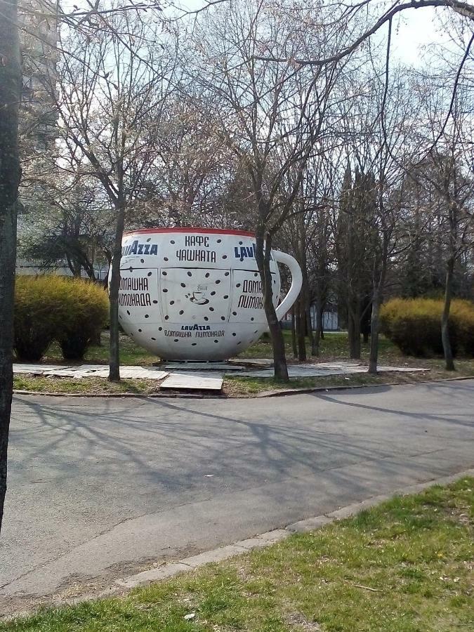 Апартаменты Апартамент Зорница Бургас Экстерьер фото